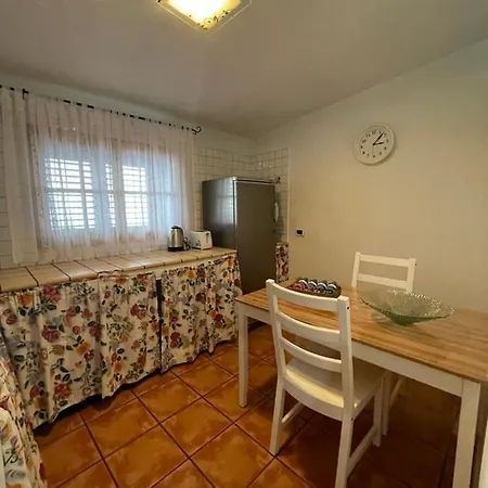 샬레 Casa Hadas Arafo 산타크루스데 테네리페